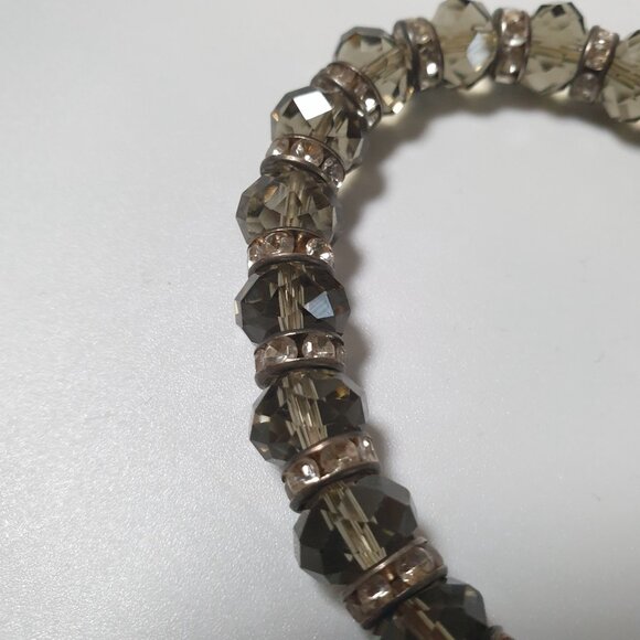 Women Bracelet 7" Silver Tone Crystal Bead Stretch Costume Fashion Bling - Picture 2 of 5